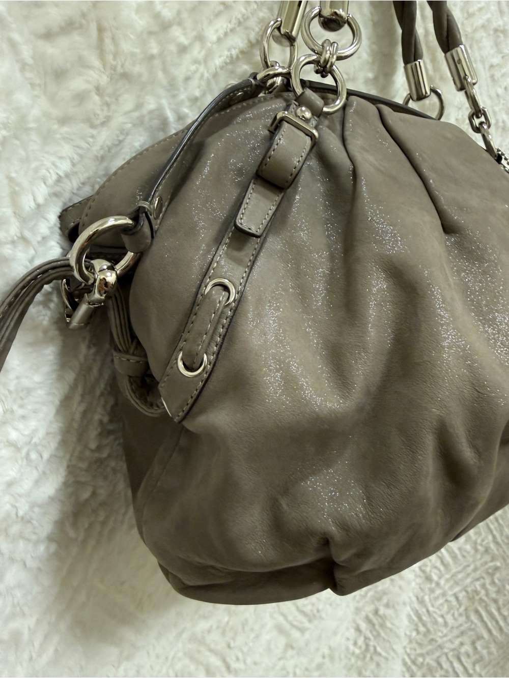Y2K Coach Sparkly Gray Leather Shoulder Bag with Braided Handles - Picture 4 of 8